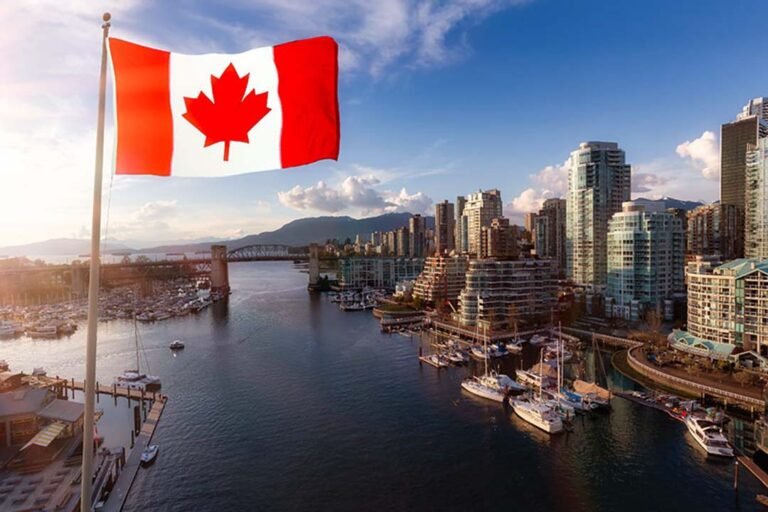 Canada में लाखों Students के लिए New Year लाएगा आफत, छोड़ना पड़ सकता है देश!