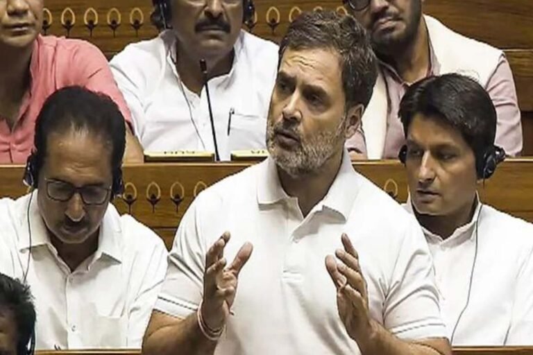 Rahul Gandhi Controversy: लोकसभा में राहुल गाँधी ने ‘हिन्दू हिंसक’ को लेकर दिया एक बयान तो मच गया हंगामा, जानें पूरा मामला Rahul Gandhi Controversy