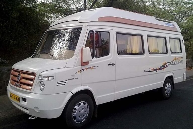 Punjab: अमरनाथ यात्रा से आने वाली बस पर हुआ अटैक, पढें अमरनाथ यात्रा से आने वाली बस पर हुआ अटैक