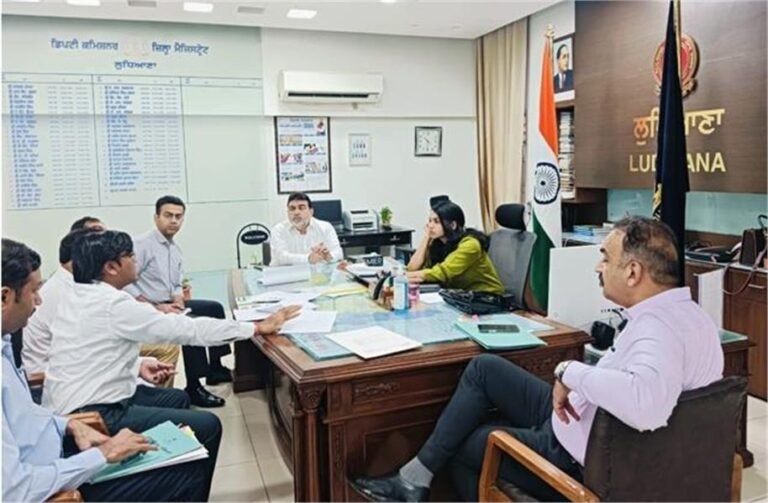 इस जगह के लोगों को घर छोड़ अब रहना होगा फ्लैटों में, जानें क्यों