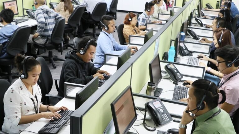 एक और फर्जी Call center का पर्दाफाश, 9 आरोपी काबू