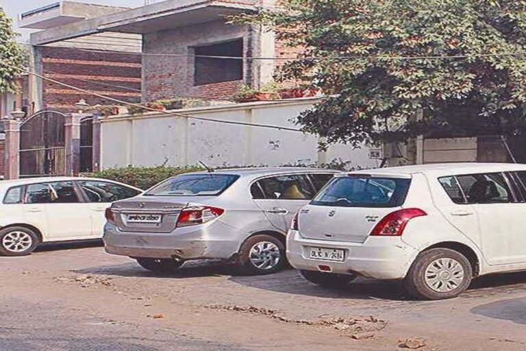 अगर आप भी घर के बाहर खड़ी करते है गाड़िया तो हो जाएं सावधान