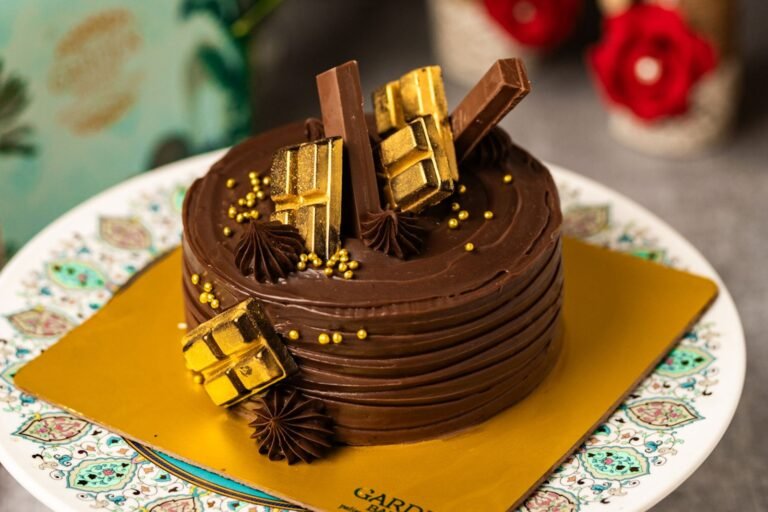 Jalandhar: Cake-Burger खाने वाले हो जाएं सावधान, होश उड़ा देगी ये Report Cake-Burger खाने वाले हो जाएं सावधान, होश उड़ा देगी ये Report