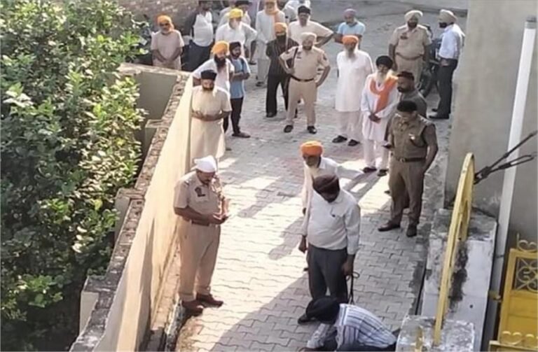 पंजाब के गुरुद्वारा साहिब में वारदात, CCTV खंगाल रही पुलिस