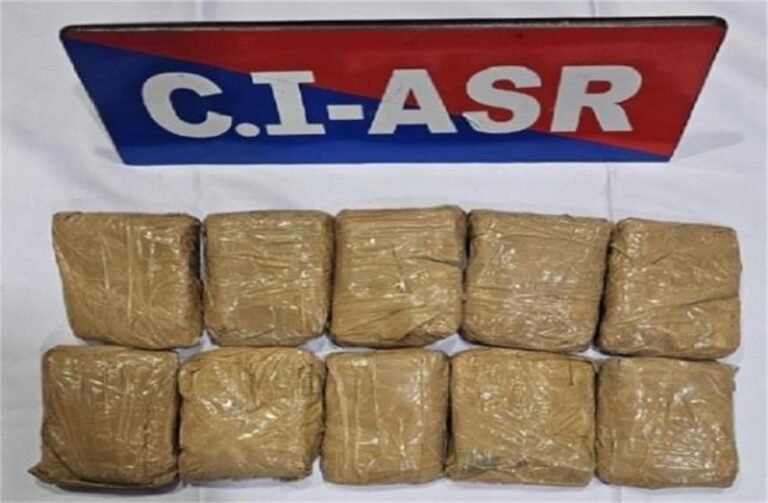 Punjab: ड्रग तस्करी को लेकर Alert पर पुलिस, नाकाबंदी पर गाड़ियों की तलाशी दौरान उड़े होश ड्रग तस्करी को लेकर Alert पर पुलिस