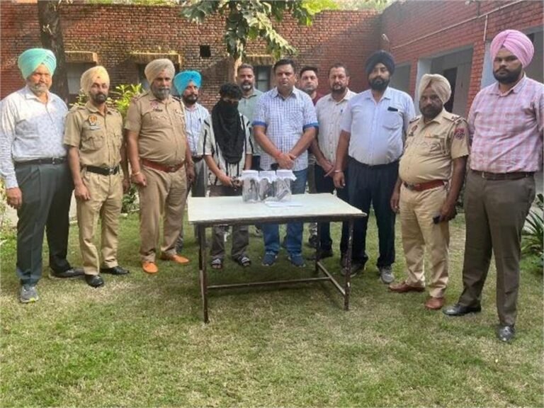 CIA पुलिस को बड़ी सफलता, खतरनाक हथियारों सहित आरोपी गिरफ्तार