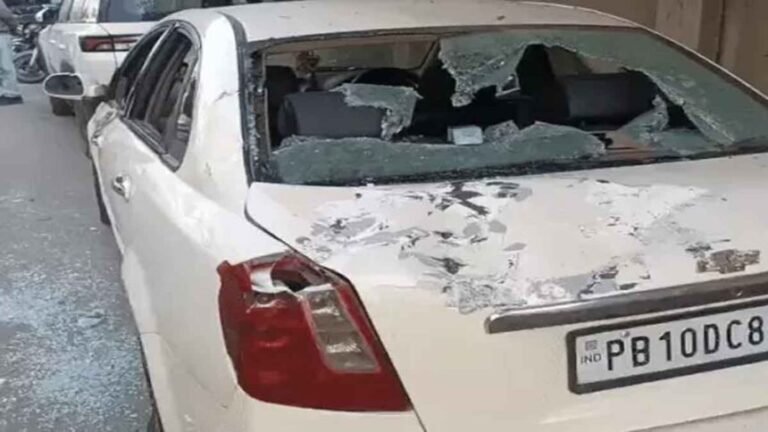 Punjab News: कोर्ट में पेशी पर आए दो गुटों में झड़प, तेजधार हथियारों से किया हमला